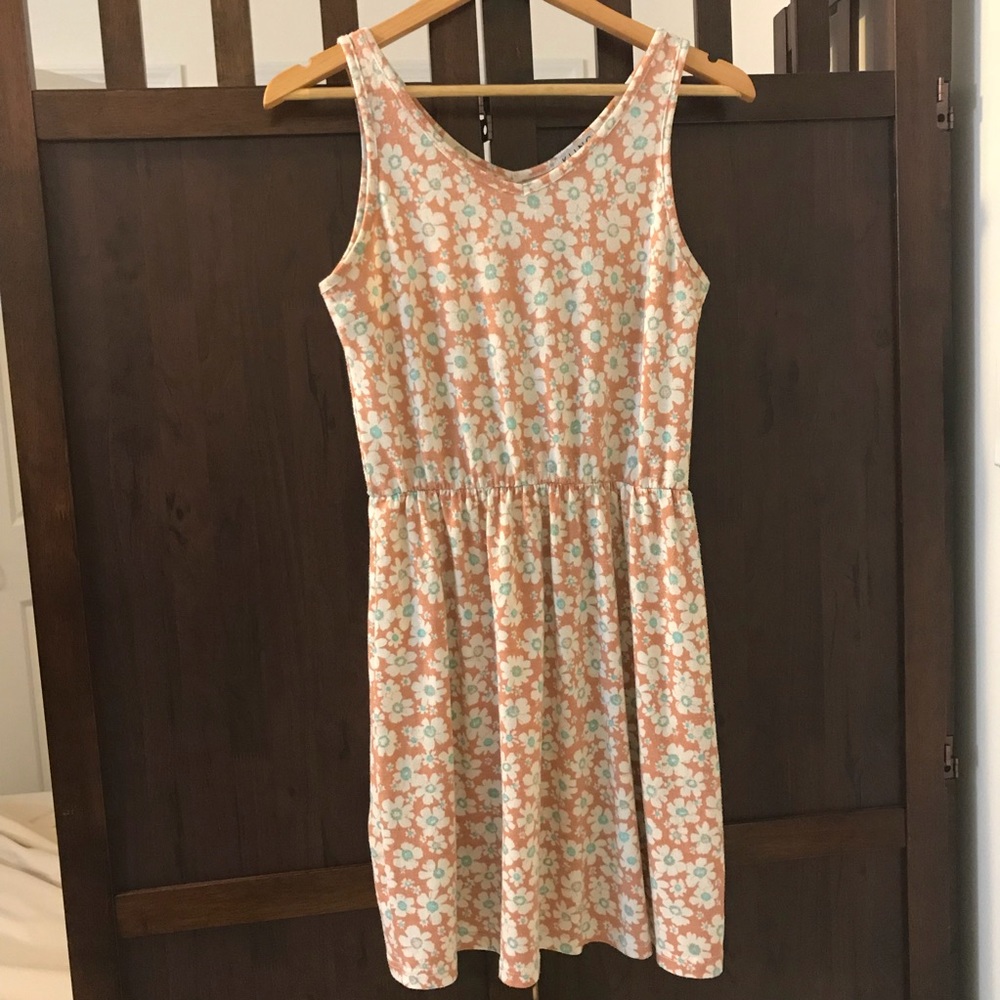 Kling floral dress